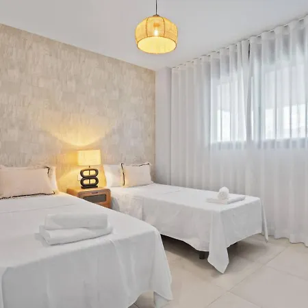 Luxury Oasis 325 With Pool, Spa, And Golf Daire Estepona