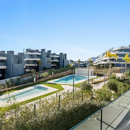 Luxury Oasis 325 With Pool, Spa, And Golf Daire